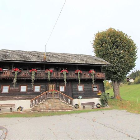 Beautiful Apartment In A Renovated Farmhouse In Fresach Carinthia Екстериор снимка